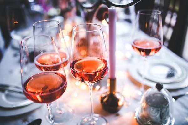 Les vins rosés incontournables de france à savourer absolument